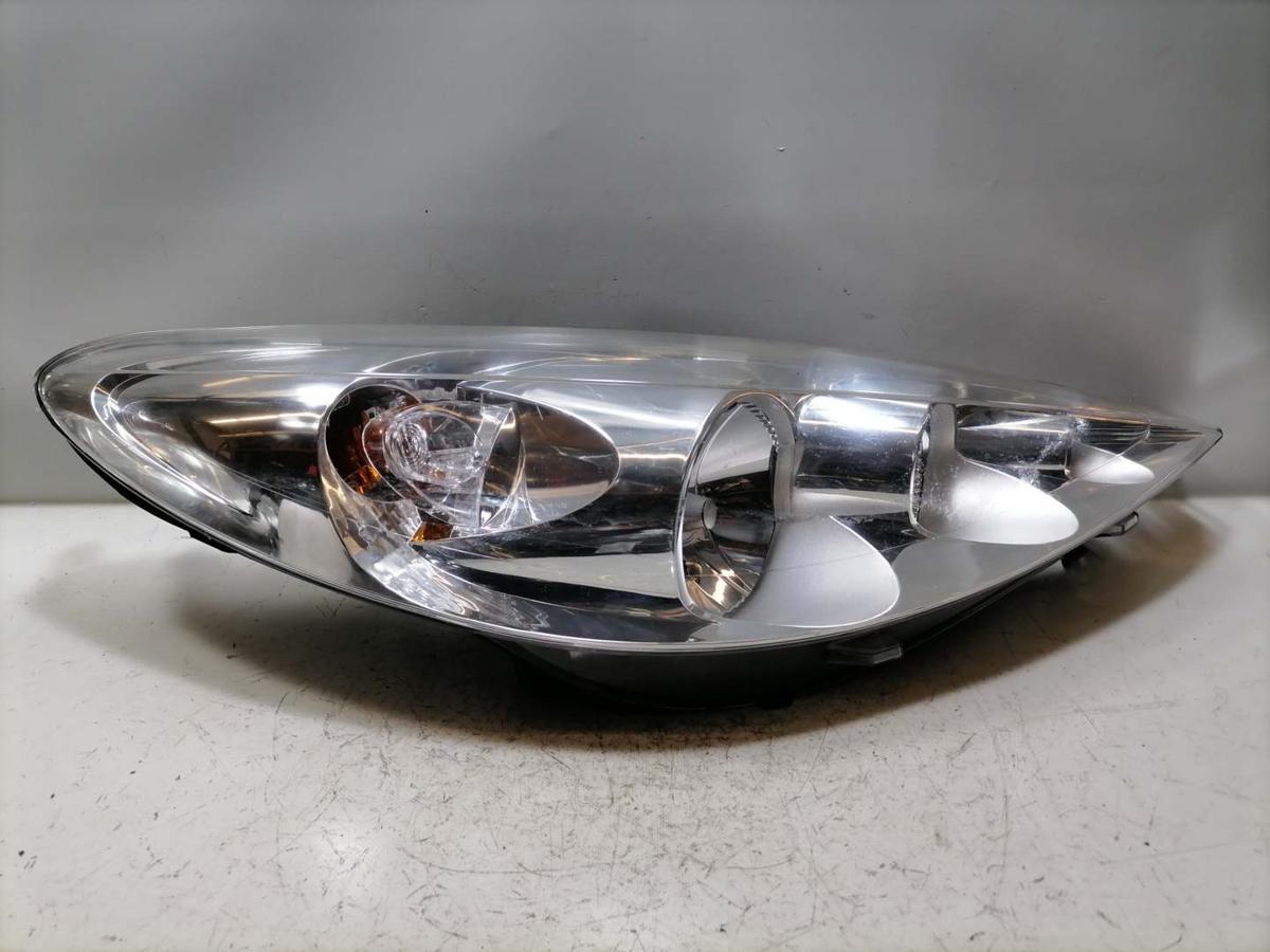 Peugeot 206+ Scheinwerfer vorn rechts Zubeh&ouml;r Halogen Bj.2012